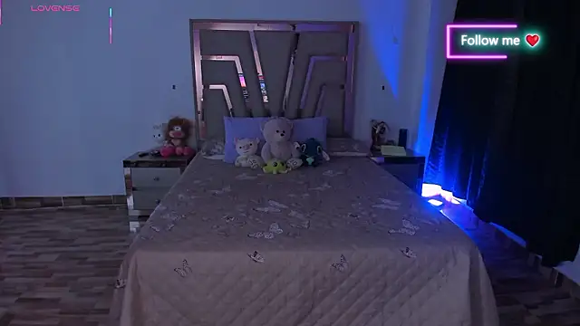 lunaarose online show from 03/17/26, 03:22