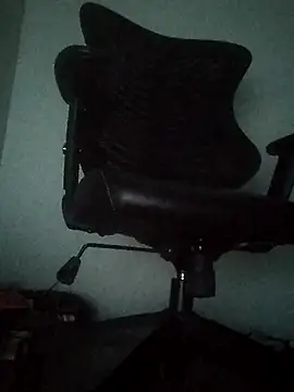 Snapshot of raredick chatting on 10/05/25, 02:10 raredick online show from 10/05/25, 02:10