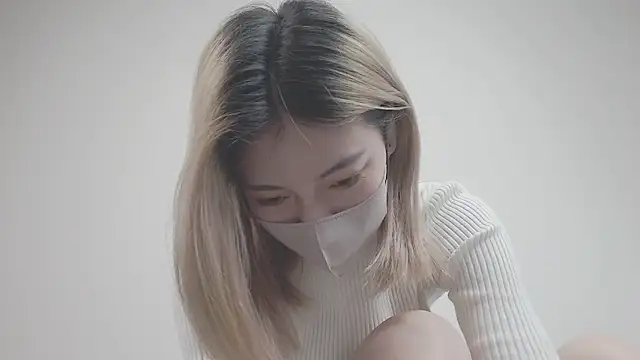 Snapshot of Rin0420 chatting on 01/15/26, 04:17 Rin0420 online show from 01/15/26, 04:17