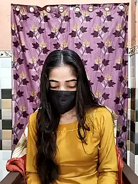 Snapshot of Cute_Manju01 chatting on 11/16/25, 03:45 Cute Manju01 online show from 11/16/25, 03:45