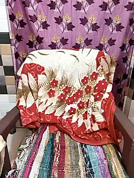 Snapshot of Cute_Manju01 chatting on 11/17/25, 03:56 Cute Manju01 online show from 11/17/25, 03:56