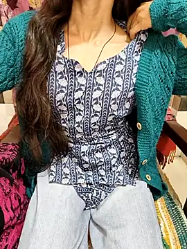 Snapshot of Cute_Manju01 chatting on 12/19/25, 04:41 Cute Manju01 online show from 12/19/25, 04:41