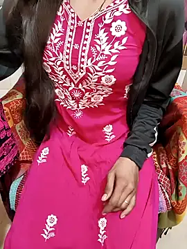 Snapshot of Cute_Manju01 chatting on 01/08/26, 04:15 Cute Manju01 online show from 01/08/26, 04:15