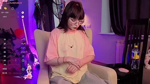 Misa Perfect online show from 11/01/25, 11:56