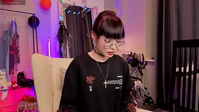 Misa Perfect online show from 11/10/25, 01:21