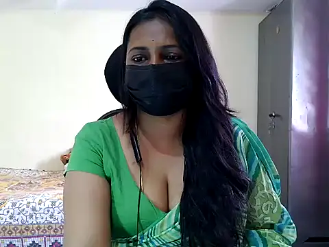 Snapshot of ammu1990 chatting on 06/02/26, 08:49 ammu1990 online show from 06/02/26, 08:49
