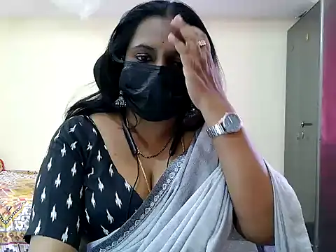 Snapshot of ammu1990 chatting on 06/12/26, 09:41 ammu1990 online show from 06/12/26, 09:41