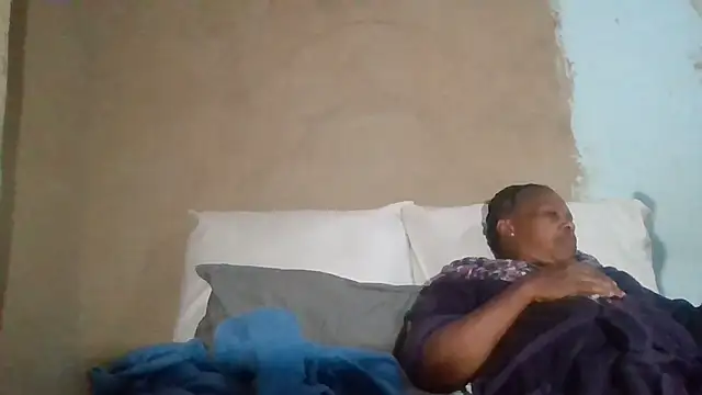 Nicky52 online show from 10/12/25, 05:23