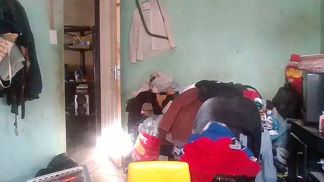 Nicky52 online show from 11/20/25, 04:56