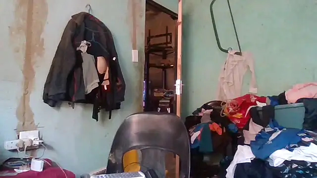 Nicky52 online show from 12/22/25, 08:55