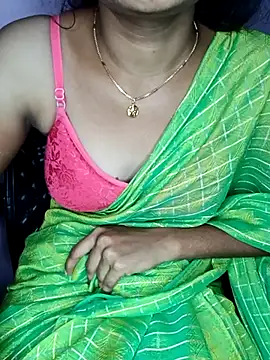 Snapshot of Nidhi_lovely chatting on 09/08/25, 05:12 Nidhi lovely online show from 09/08/25, 05:12