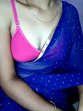 Snapshot of Nidhi_lovely chatting on 05/07/26, 02:50 Nidhi lovely online show from 05/07/26, 02:50
