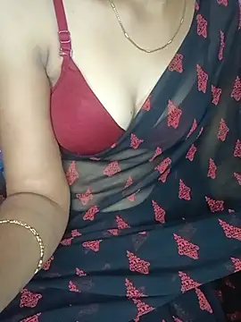 Snapshot of Nidhi_lovely chatting on 07/11/26, 01:30 Nidhi lovely online show from 07/11/26, 01:30