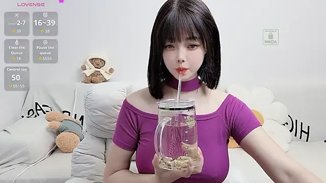 uikyy1 online show from 09/20/25, 03:24