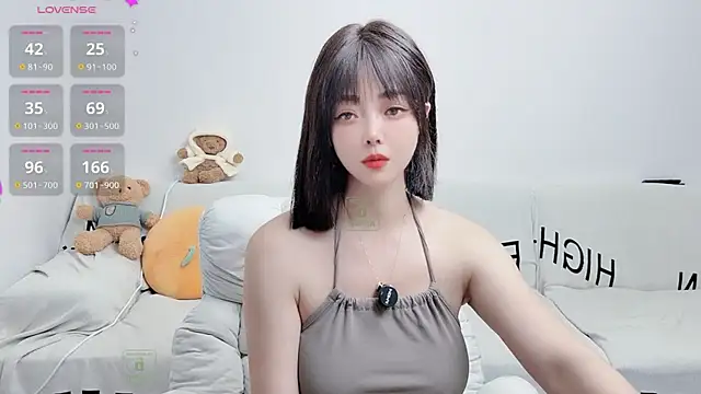 uikyy1 online show from 09/28/25, 03:28