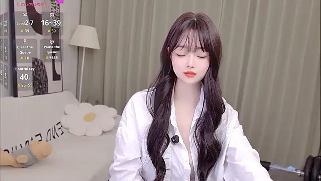 uikyy1 online show from 07/10/26, 09:01
