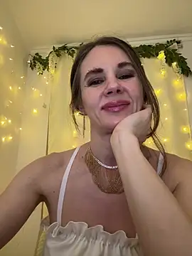 LucieMack online show from 04/20/26, 07:26