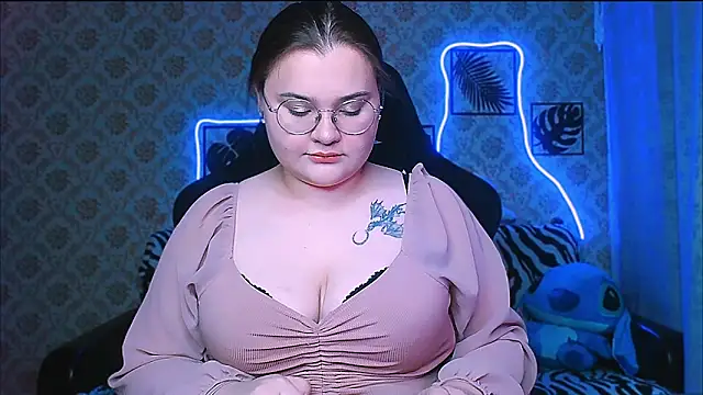 InLoveWithLife26 online show from 11/16/25, 05:29