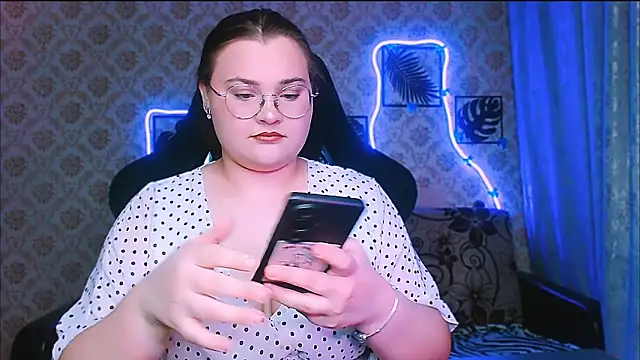 InLoveWithLife26 online show from 03/09/26, 03:38