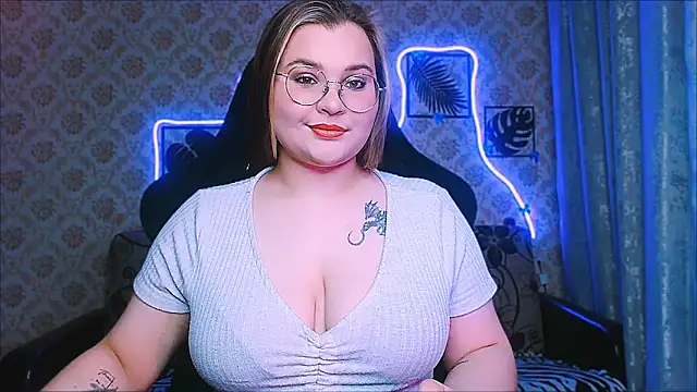 InLoveWithLife26 online show from 05/28/26, 04:59