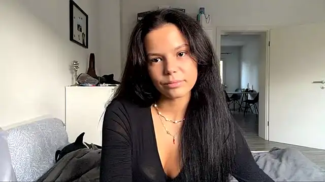 MaydaCornwall online show from 11/02/25, 03:03