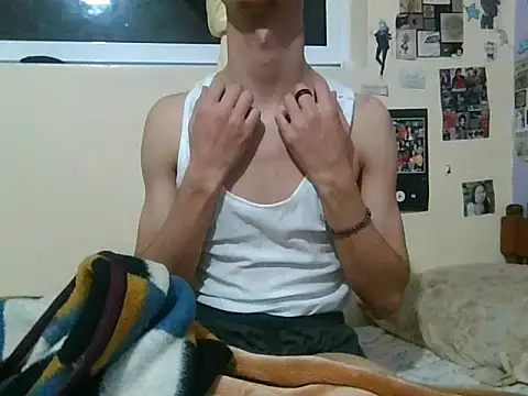 HitShelf online show from 12/17/25, 10:38