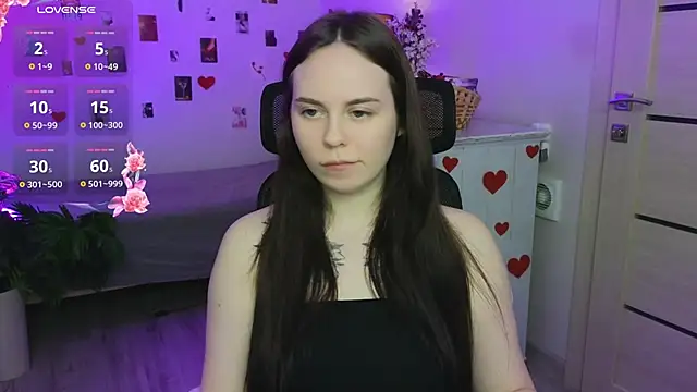 Alice Moondark online show from 03/02/26, 08:48