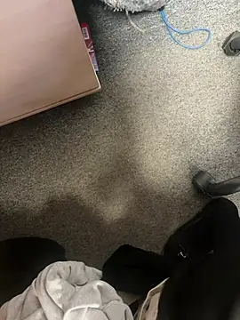 Snapshot of HiddenHoneyLDN chatting on 02/23/26, 01:19 HiddenHoneyLDN online show from 02/23/26, 01:19