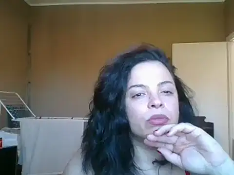 ITALIANASISIXX online show from 04/25/26, 03:09