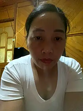 Snapshot of Lai005 chatting on 09/24/25, 01:09 Lai005 online show from 09/24/25, 01:09