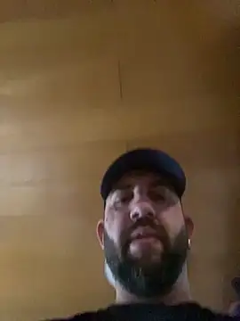 Snapshot of andrey1887 chatting on 02/18/26, 02:13 andrey1887 online show from 02/18/26, 02:13