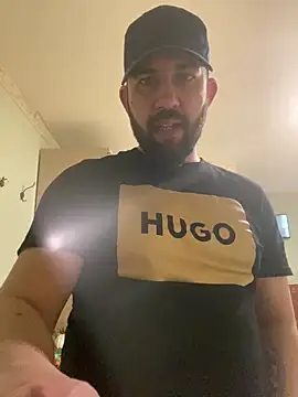 Snapshot of andrey1887 chatting on 03/02/26, 06:04 andrey1887 online show from 03/02/26, 06:04