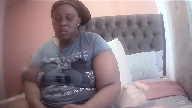 HUGEASSXXXXX online show from 03/23/26, 05:55