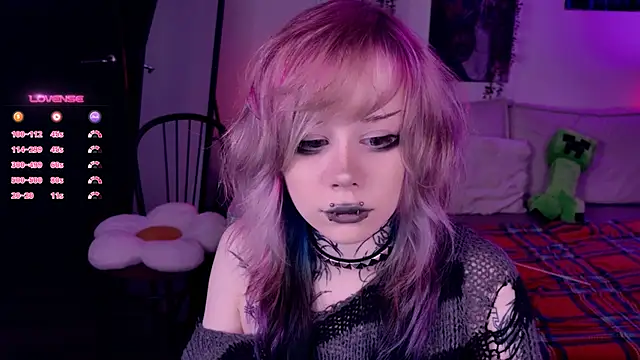 Lollyshy online show from 11/07/25, 10:37