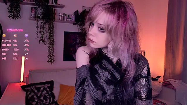 Lollyshy online show from 11/23/25, 10:15