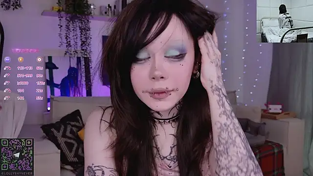 Lollyshy online show from 03/05/26, 08:32