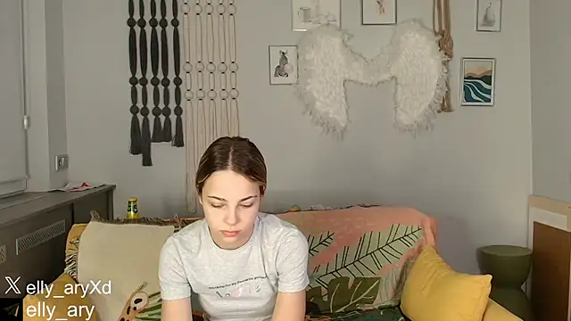 Snapshot of daddyonlyloveme chatting on 12/17/25, 09:10 daddyonlyloveme online show from 12/17/25, 09:10