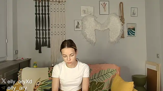 Snapshot of daddyonlyloveme chatting on 12/18/25, 09:21 daddyonlyloveme online show from 12/18/25, 09:21