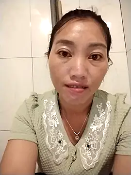 Snapshot of PhienPhien chatting on 09/12/25, 10:32 PhienPhien online show from 09/12/25, 10:32