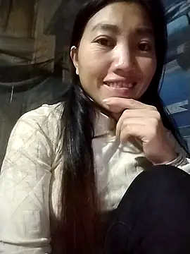 Snapshot of PhienPhien chatting on 10/03/25, 11:02 PhienPhien online show from 10/03/25, 11:02