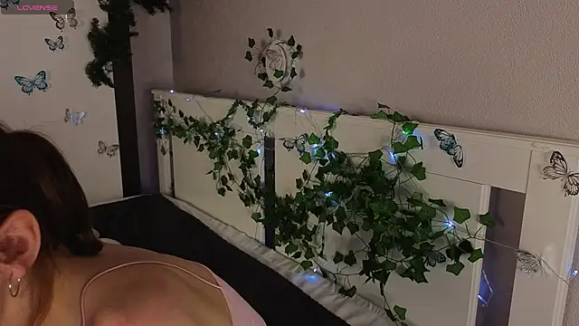 BlushinBloom online show from 03/29/26, 06:35