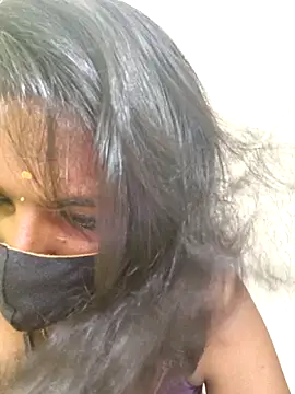 Honey rosetamil online show from 04/17/26, 01:58