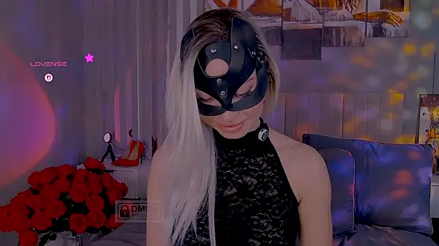 black cat-11 online show from 02/07/26, 10:57