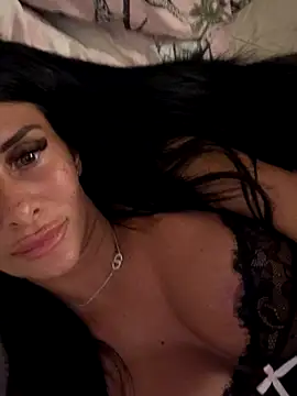 AriannaIsabellax online show from 10/02/25, 10:06