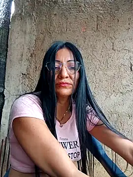 maturexxxnaughty online show from 04/20/26, 12:52