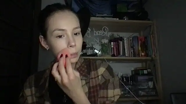 Yuna5343 online show from 10/10/25, 09:14