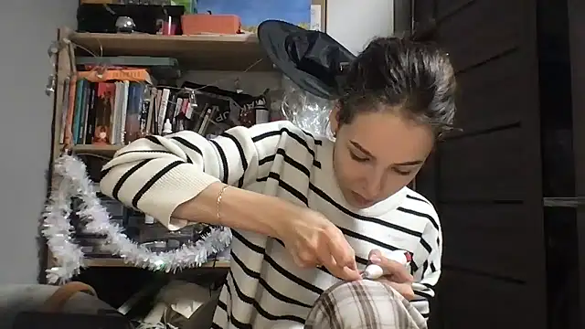 Yuna5343 online show from 01/07/26, 08:22