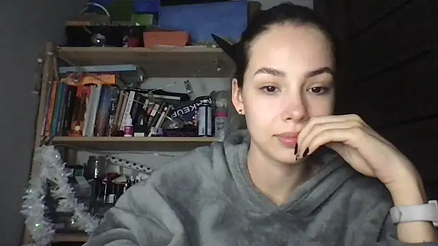 Yuna5343 online show from 01/15/26, 10:24