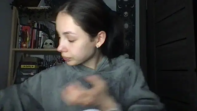 Yuna5343 online show from 02/06/26, 08:45