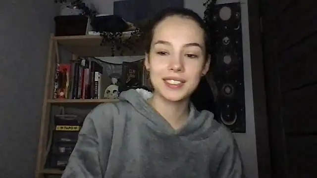 Yuna5343 online show from 03/03/26, 09:10